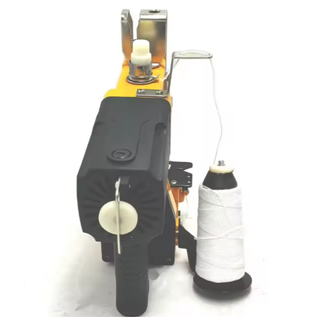 Macchina Elettrica Semi-Automa - Sewing Machine In Textile recensione e prezzo