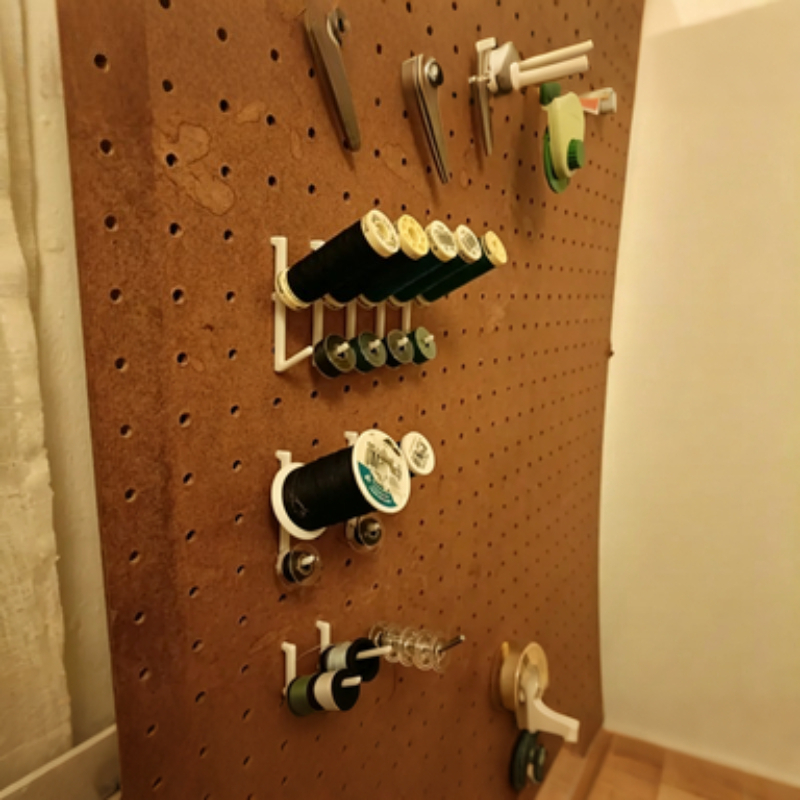 Supporto per Rocchetti e Bobin - Bobbin Organizer Box recensione e prezzo